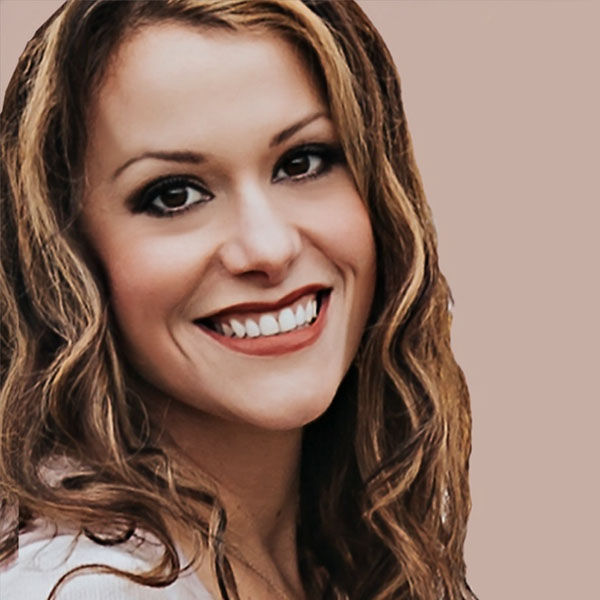 AmandaStribling_Headshot